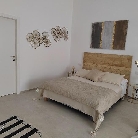 Dimore Gilas - Suite Golden Monopoli Extérieur photo