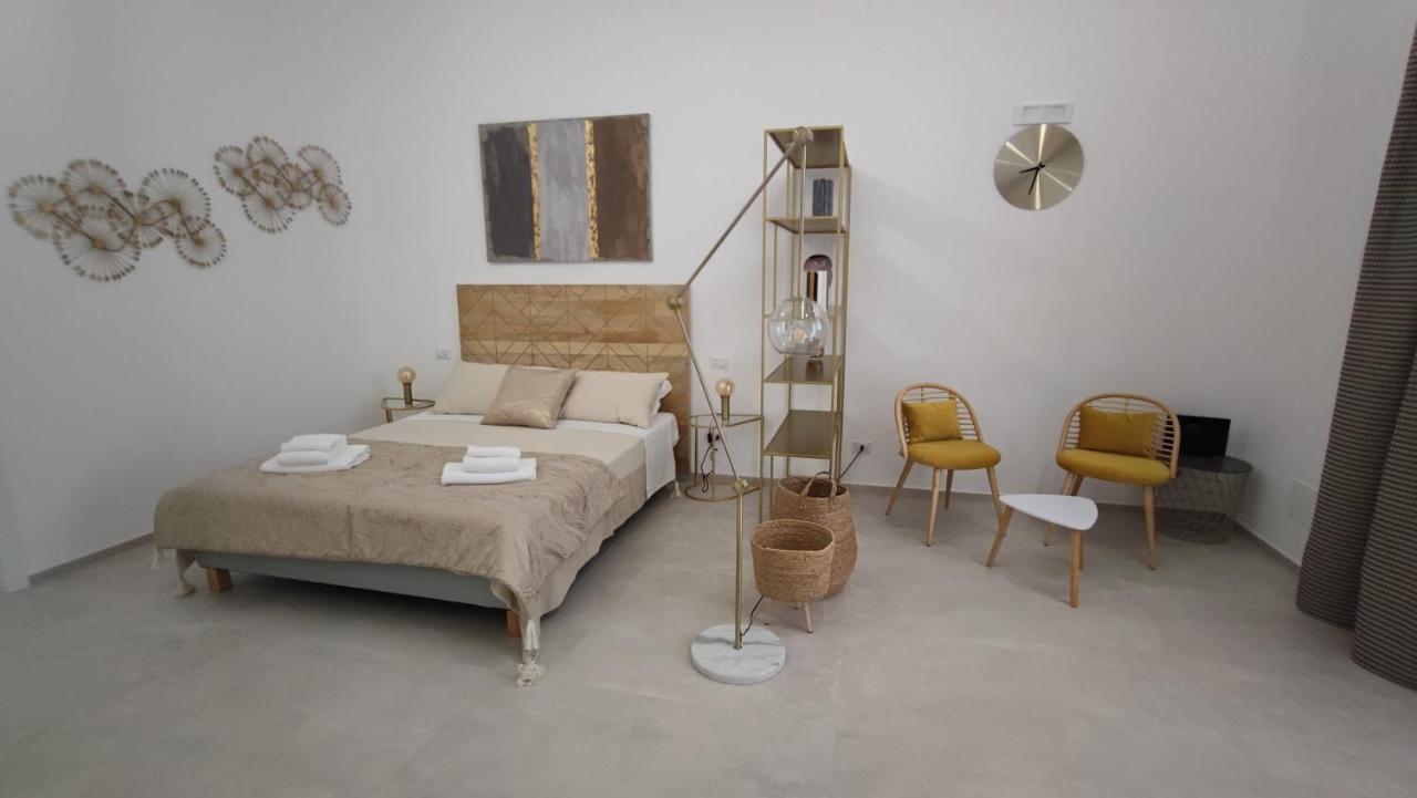 Dimore Gilas - Suite Golden Monopoli Extérieur photo