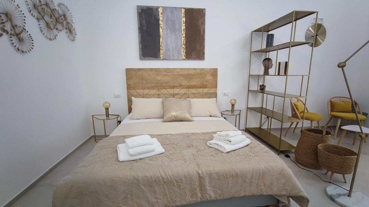 Dimore Gilas - Suite Golden Monopoli Extérieur photo